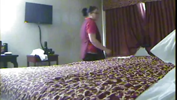 Масажист самий красивий секс накінчав клієнтці в пизду і виебал у сраку.