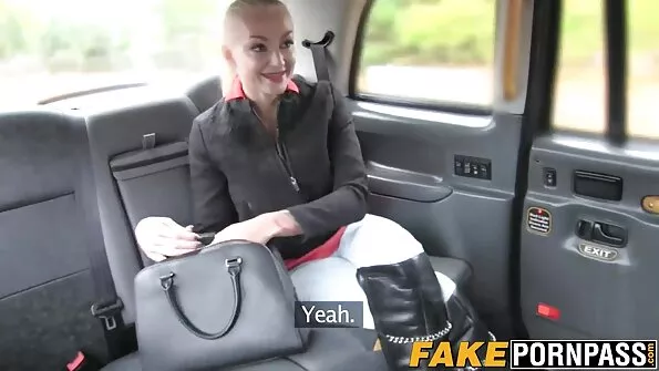 Перше побачення у прозорих трусиках. порно красивих мам