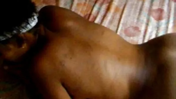 Масуй красиве порно кожен дюйм.