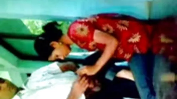 Молоденький мільярдер заслуговує на всі дірочки. красивые девушки онлайн порно