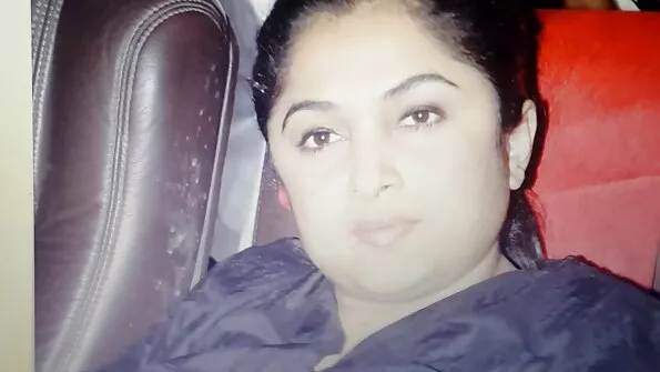 Нова іграшка – нові порно красивих оргазми.