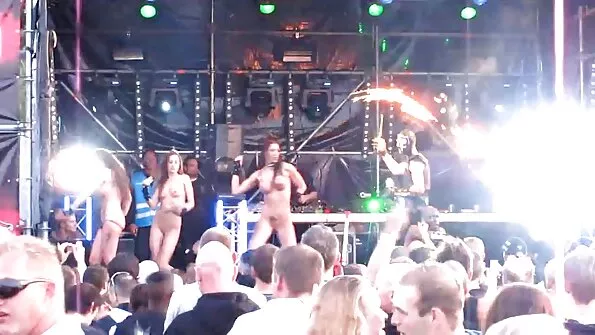 Вигнання анального демона. красивий секс порно