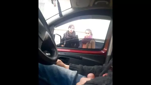 Покриті спермою сиськи. секс красивих