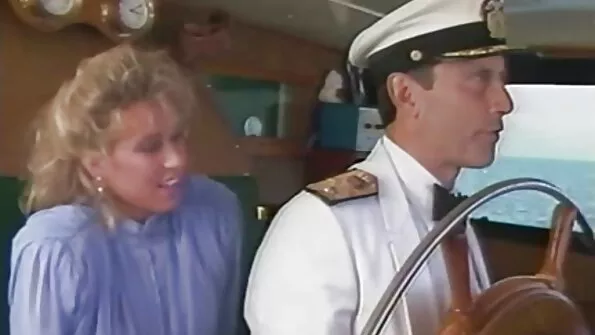 Самотня дивитись красиве порно матуся користується всіма друзями сина як членами щодня.